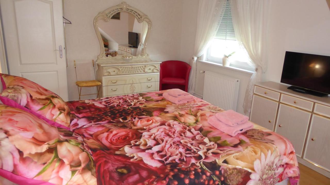 Blumen Apartment Hamburg Dış mekan fotoğraf